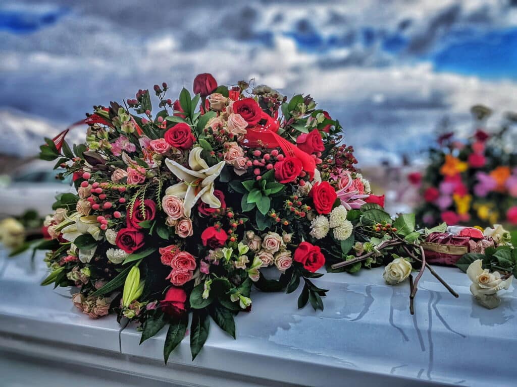 Planning a Peaceful End of Life Care Support and Final Wishes