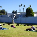 Galería de Fotos 7 Hollywood Forever Outdoor Yoga Los Angeles